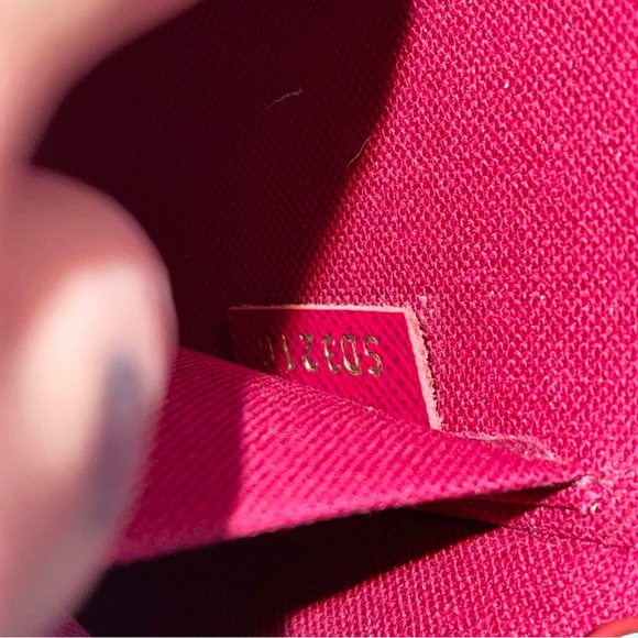 Louis Vuitton Felicie Monogram Pochette - Picture 6 of 15